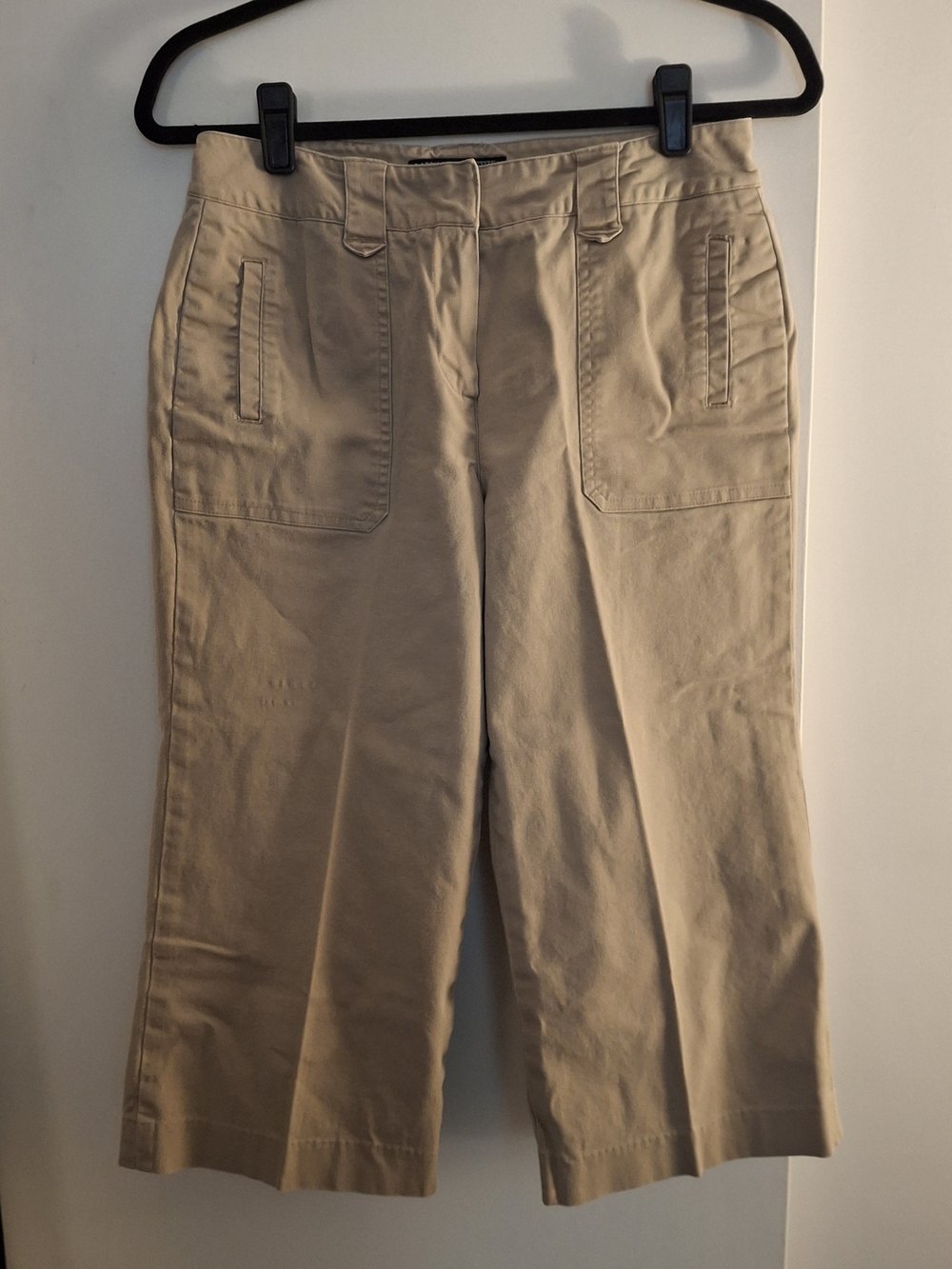 Larry Levine Women’s Khaki Wide-Leg Crop Pants — Tan
